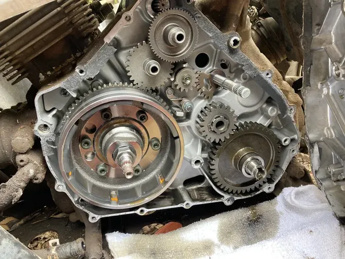 Engine internal repair work